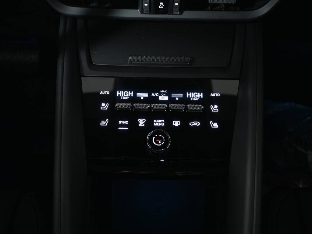 New 2026 Porsche Macan 4 Electric AWD/4WD image 24