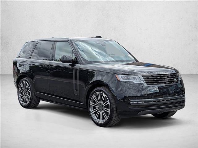 New 2025 Land Rover Range Rover SE image 6
