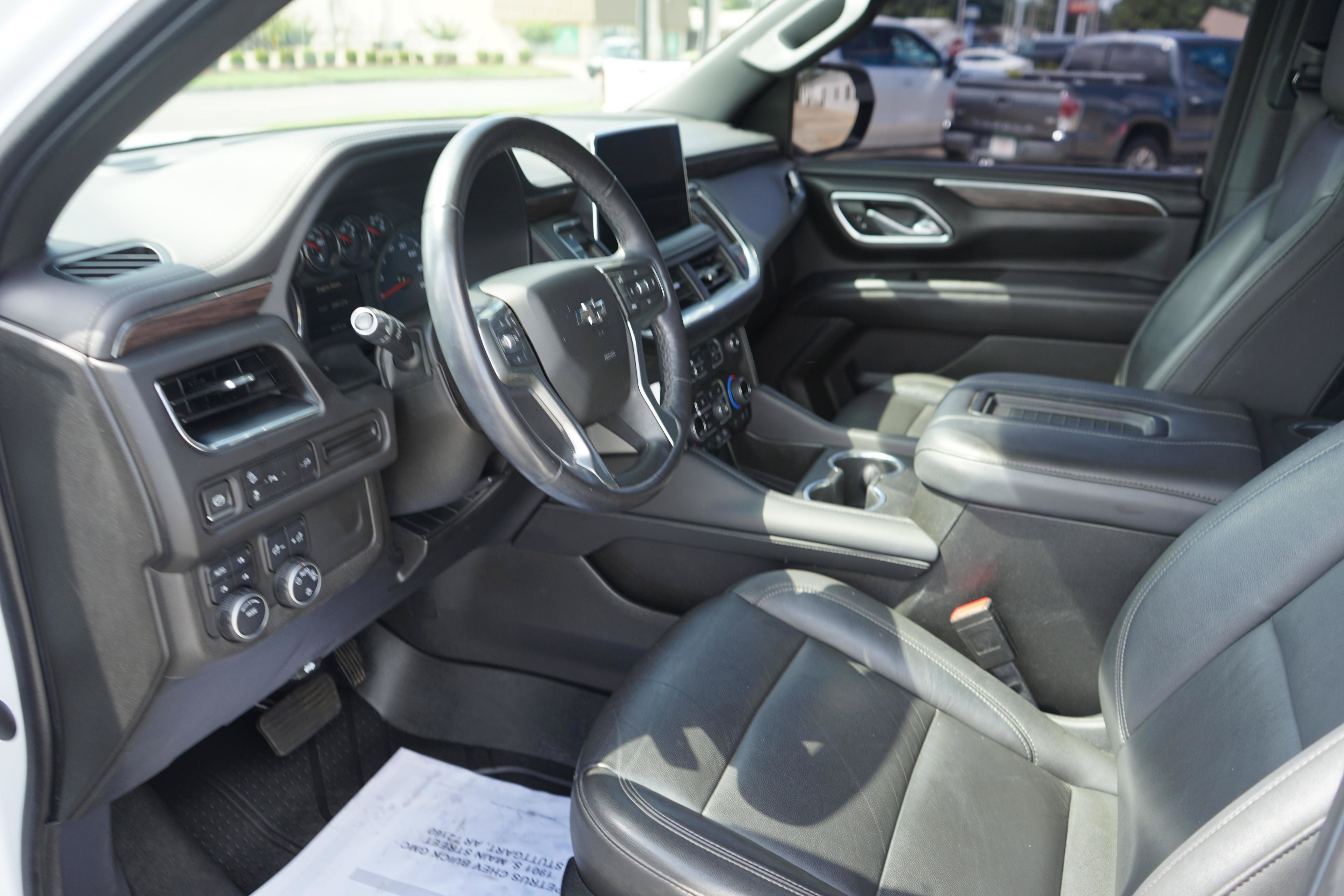 Used 2021 Chevrolet Tahoe Z71 w/ Rear Media and Nav Package AWD/4WD image 10
