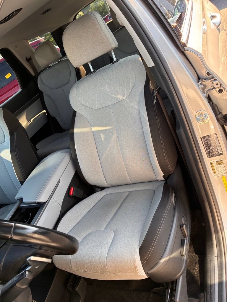 Used 2022 Hyundai Palisade SEL w/ Cargo Package FWD image 18