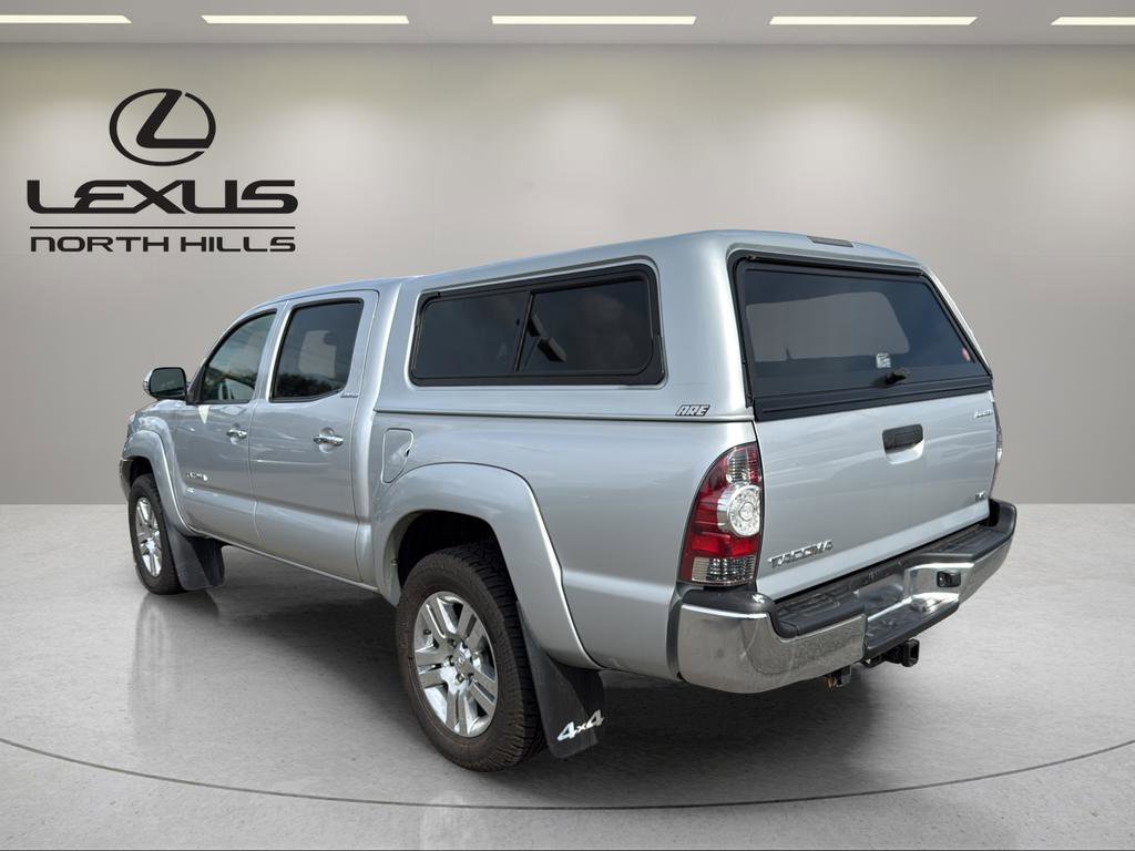 Used 2013 Toyota Tacoma 4x4 Double Cab w/ Limited Pkg image 8