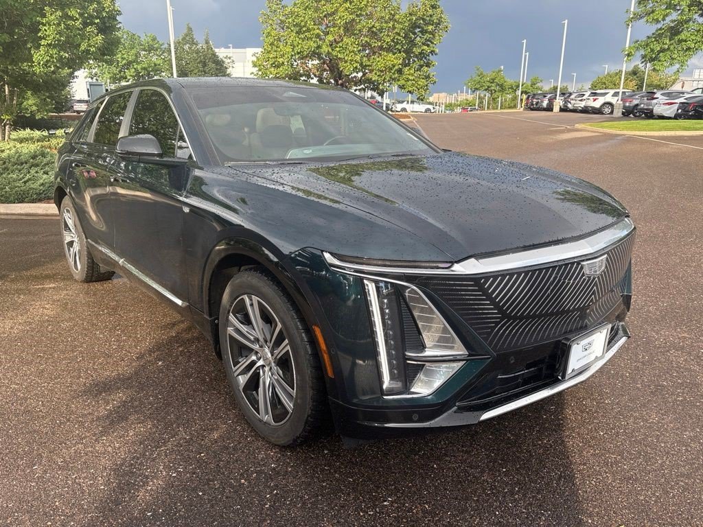 Certified 2024 Cadillac Lyriq Luxury w/ Nappa Leather Package AWD/4WD image 12