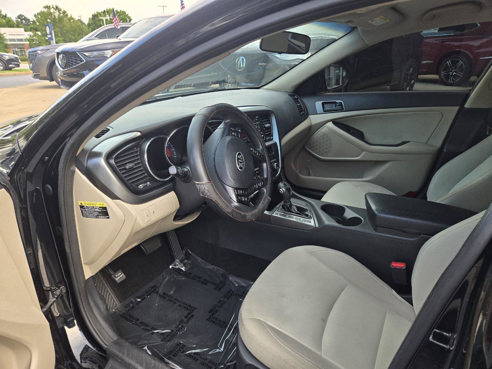 Used 2013 Kia Optima LX FWD image 12