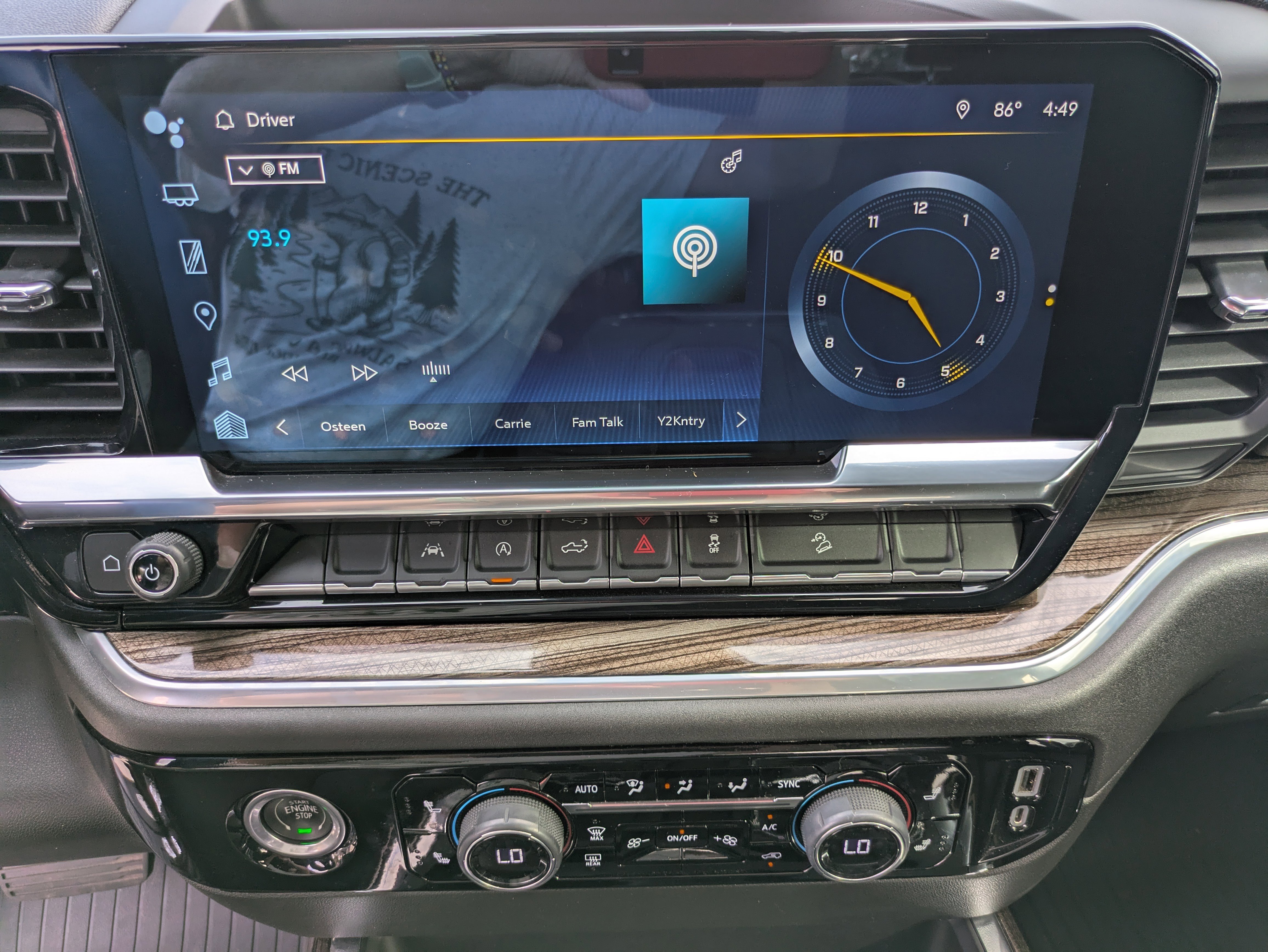 Used 2022 Chevrolet Silverado 1500 RST image 22