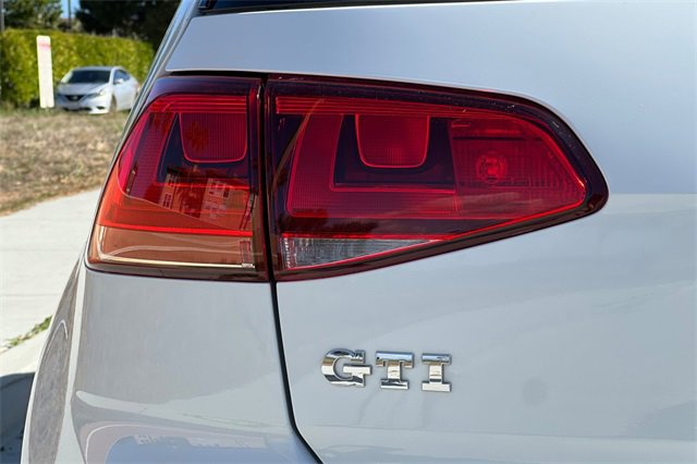 Used 2015 Volkswagen GTI Autobahn image 33
