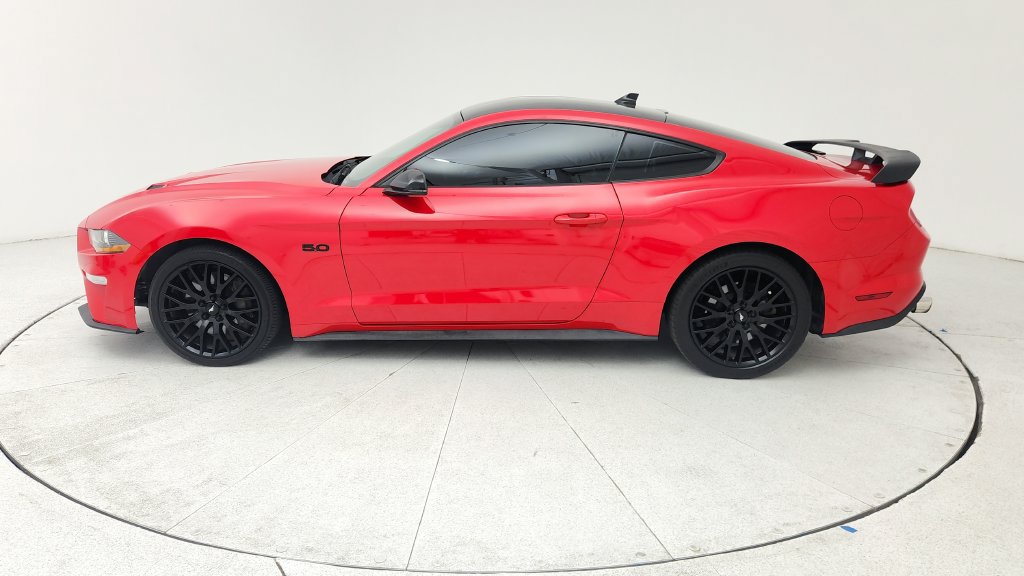 Used 2021 Ford Mustang GT Premium w/ Equipment Group 401A RWD image 4