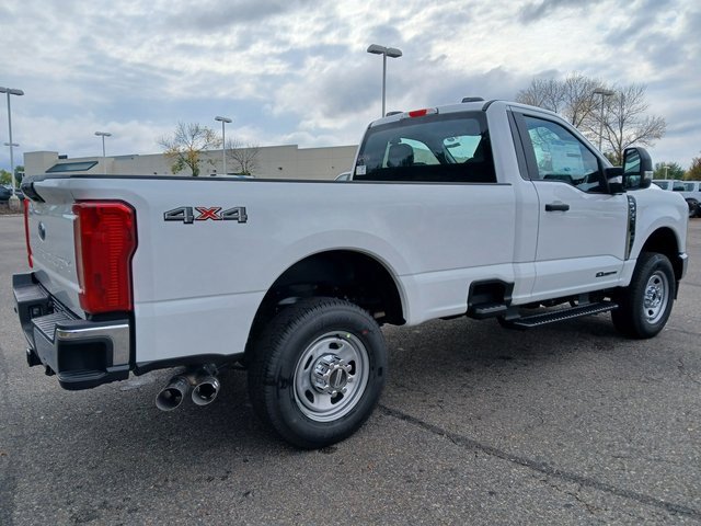 New 2026 Ford F350 XL image 3