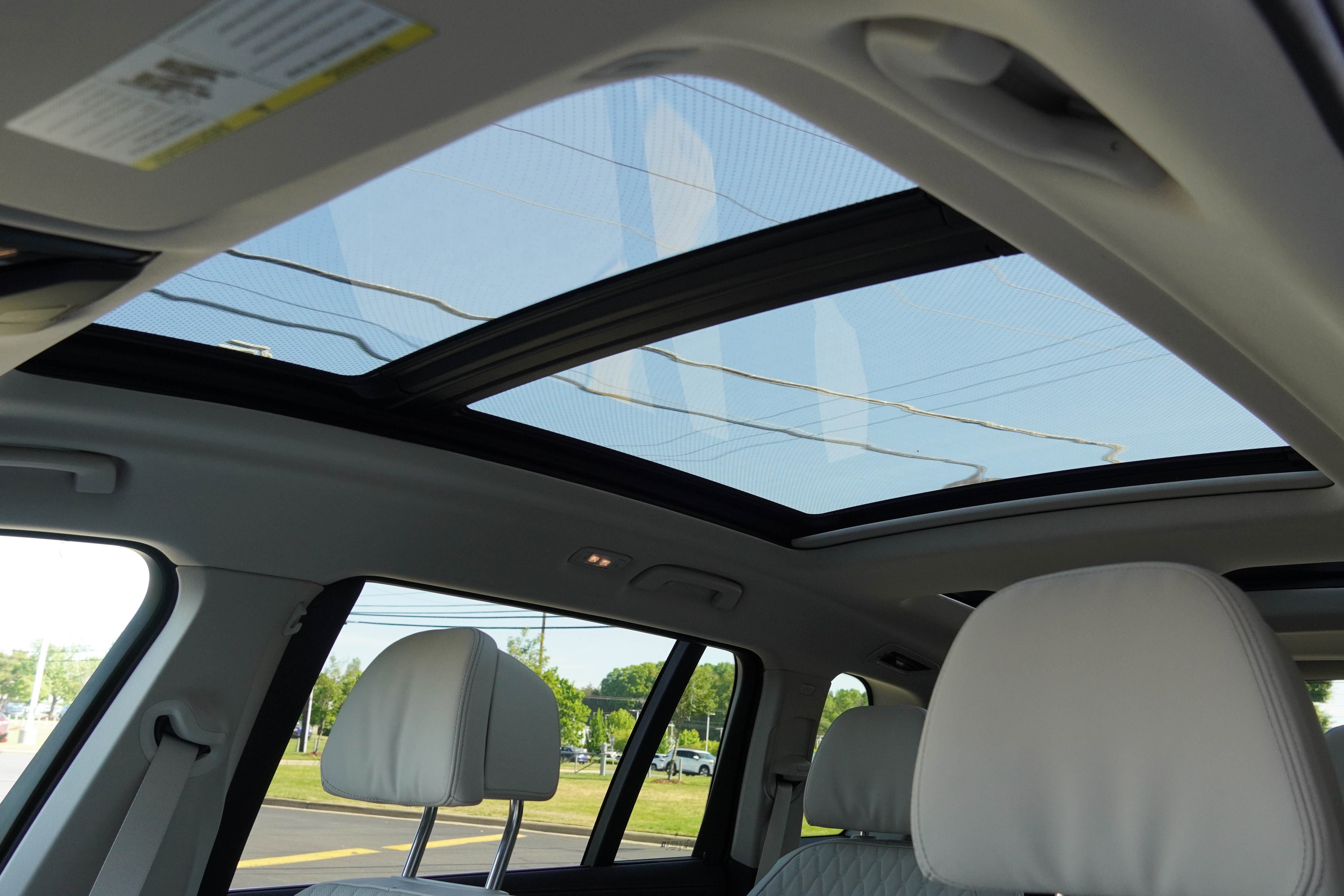 Used 2026 BMW X7 xDrive40i w/ Executive Package image 14