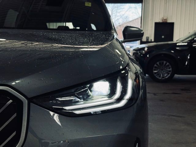 Certified 2025 BMW X3 xDrive30i w/ Premium Package image 3