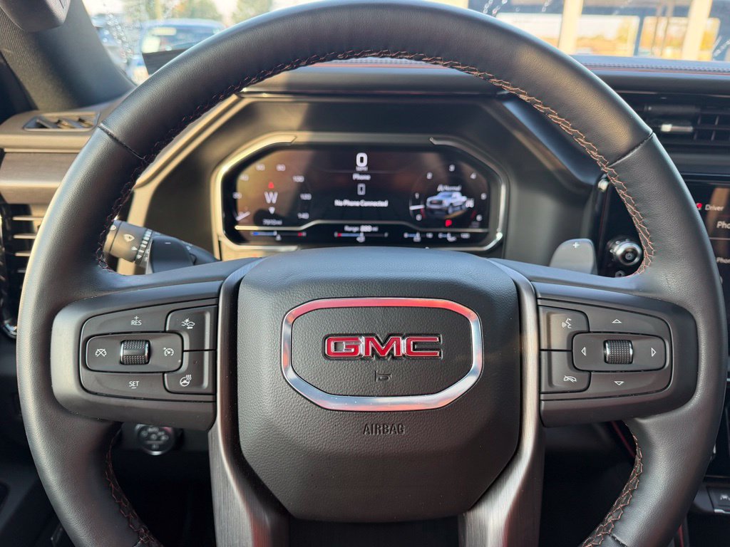 Used 2024 GMC Sierra 1500 AT4 w/ Technology Package AWD/4WD image 17