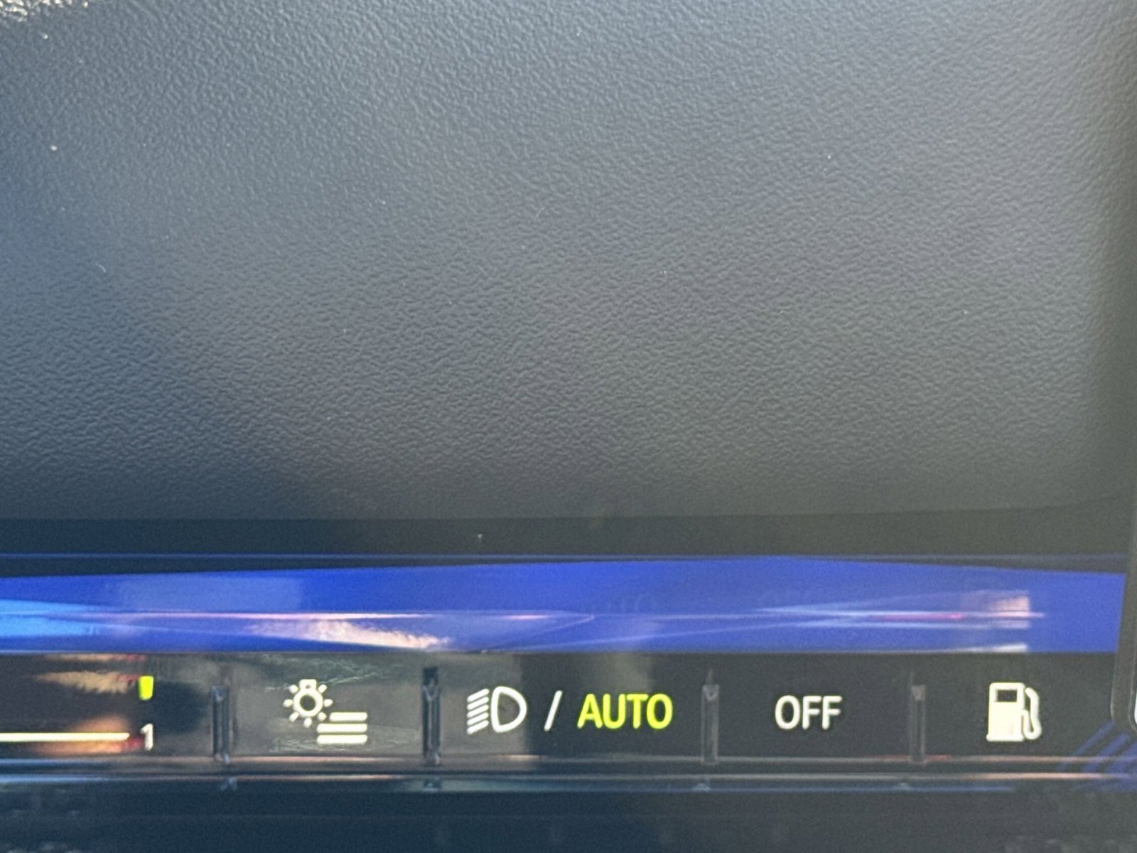 New 2026 BMW M5 w/ M Driver's Package image 21