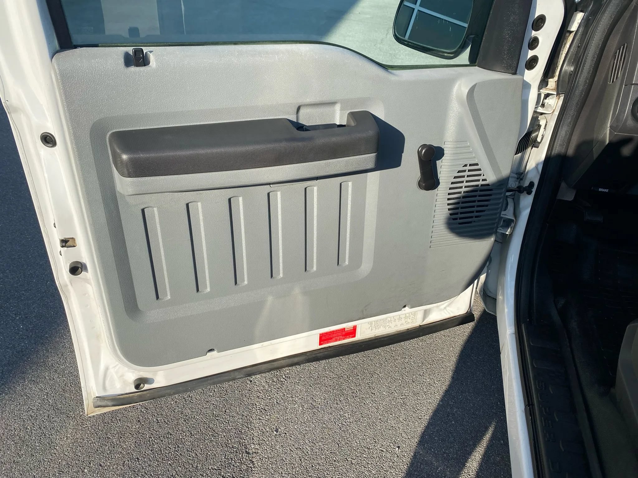 Used 2011 Ford F250 XL RWD image 8