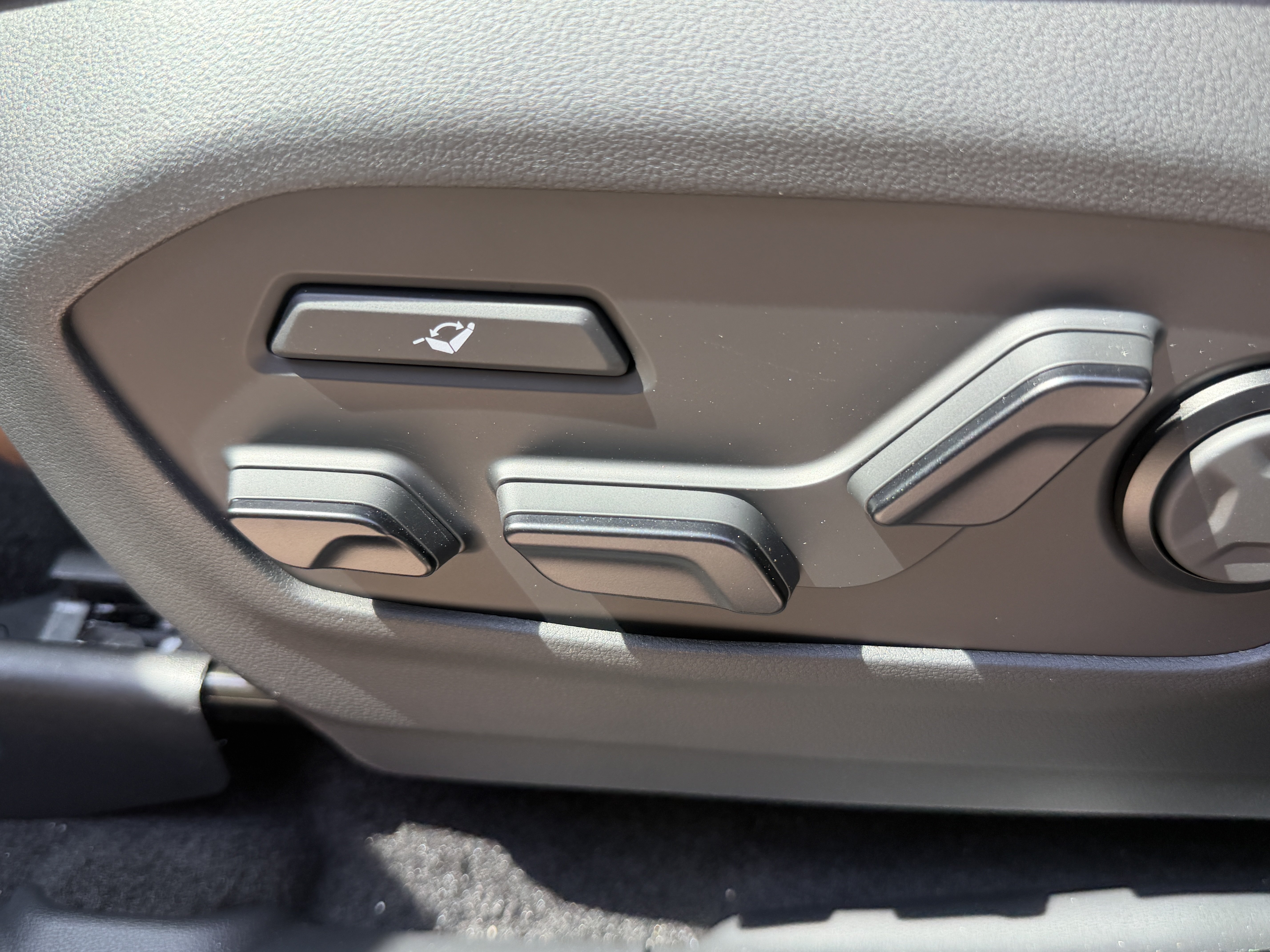 New 2027 Hyundai Santa Fe Calligraphy AWD/4WD image 8