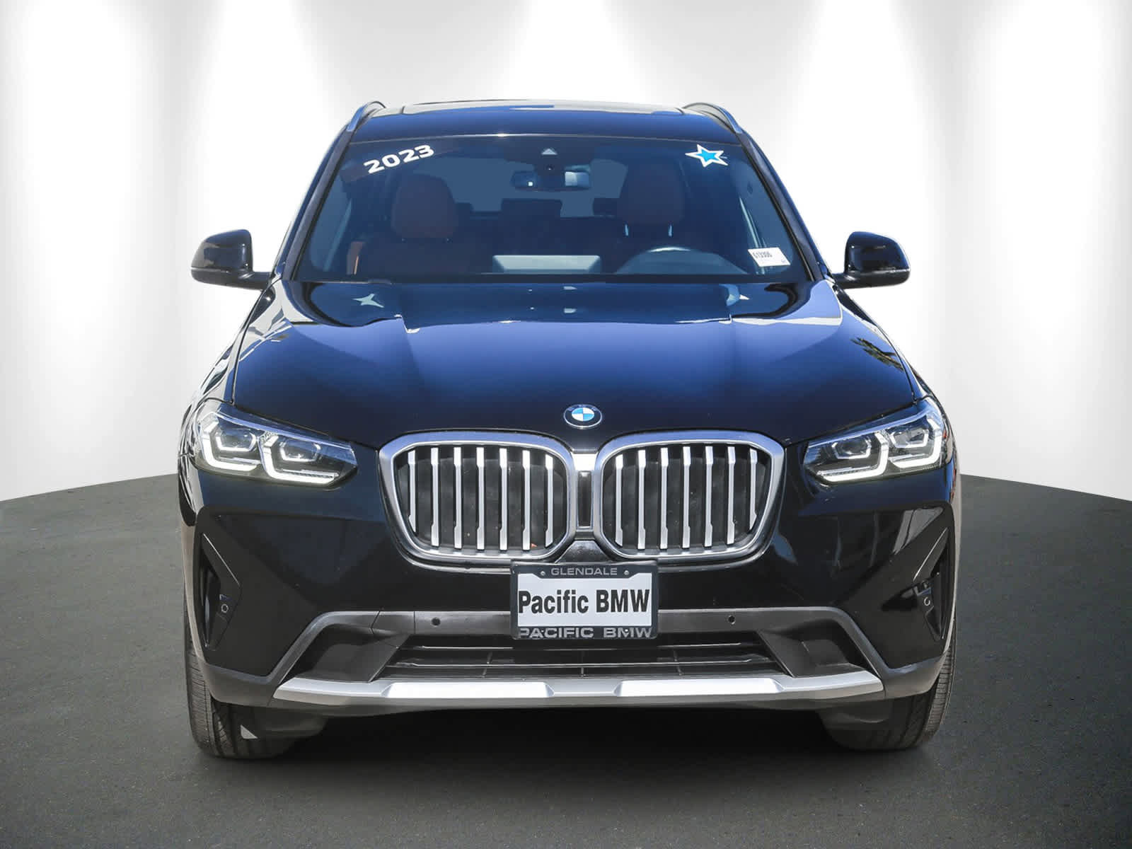 Certified 2023 BMW X3 sDrive30i w/ Premium Package image 2