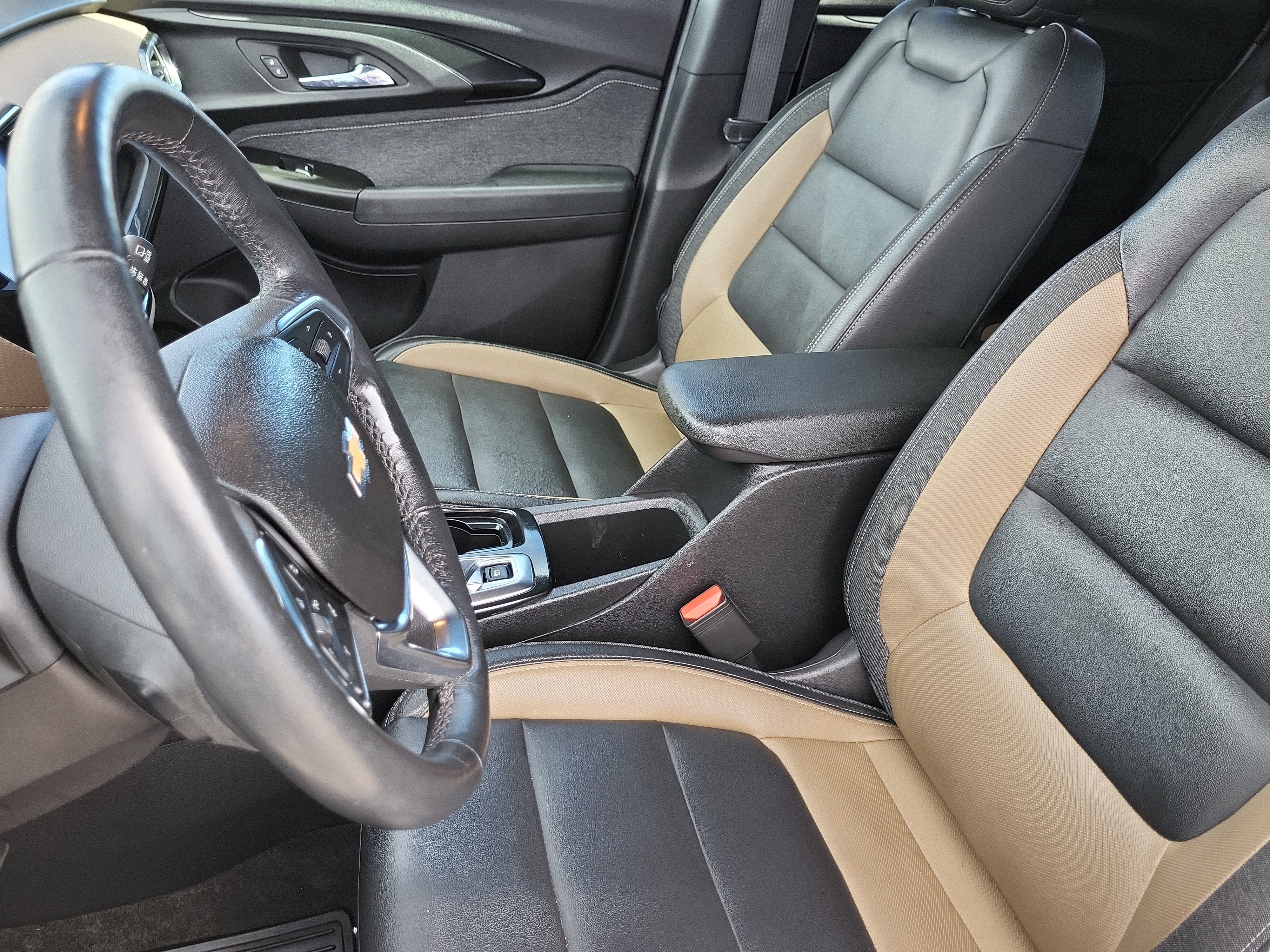 Used 2022 Chevrolet TrailBlazer ACTIV w/ Sun and Liftgate Package image 12