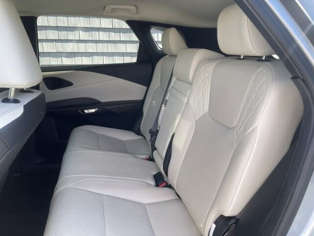 Used 2023 Lexus RX 350 Premium w/ Accessory Package (Z1) image 18