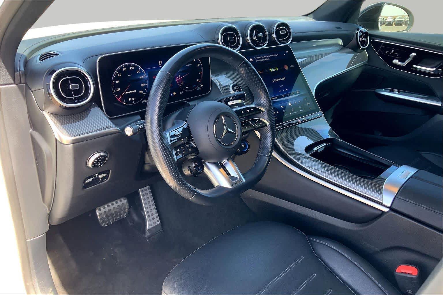 Used 2025 Mercedes-Benz GLC 43 AMG 4MATIC image 20