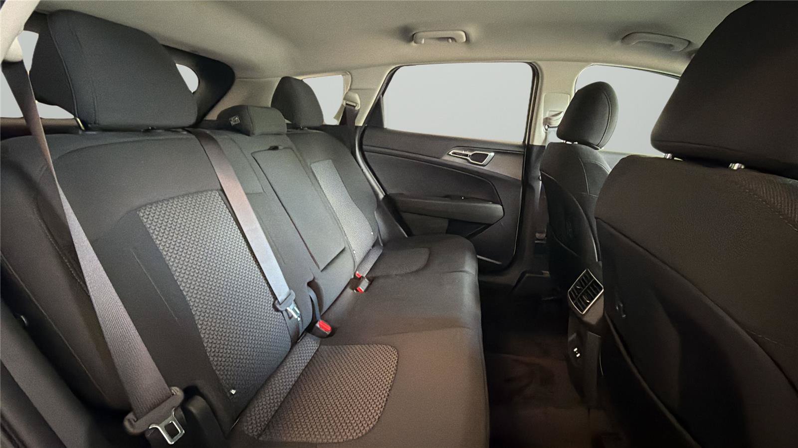 New 2026 Kia Sportage S AWD/4WD image 13