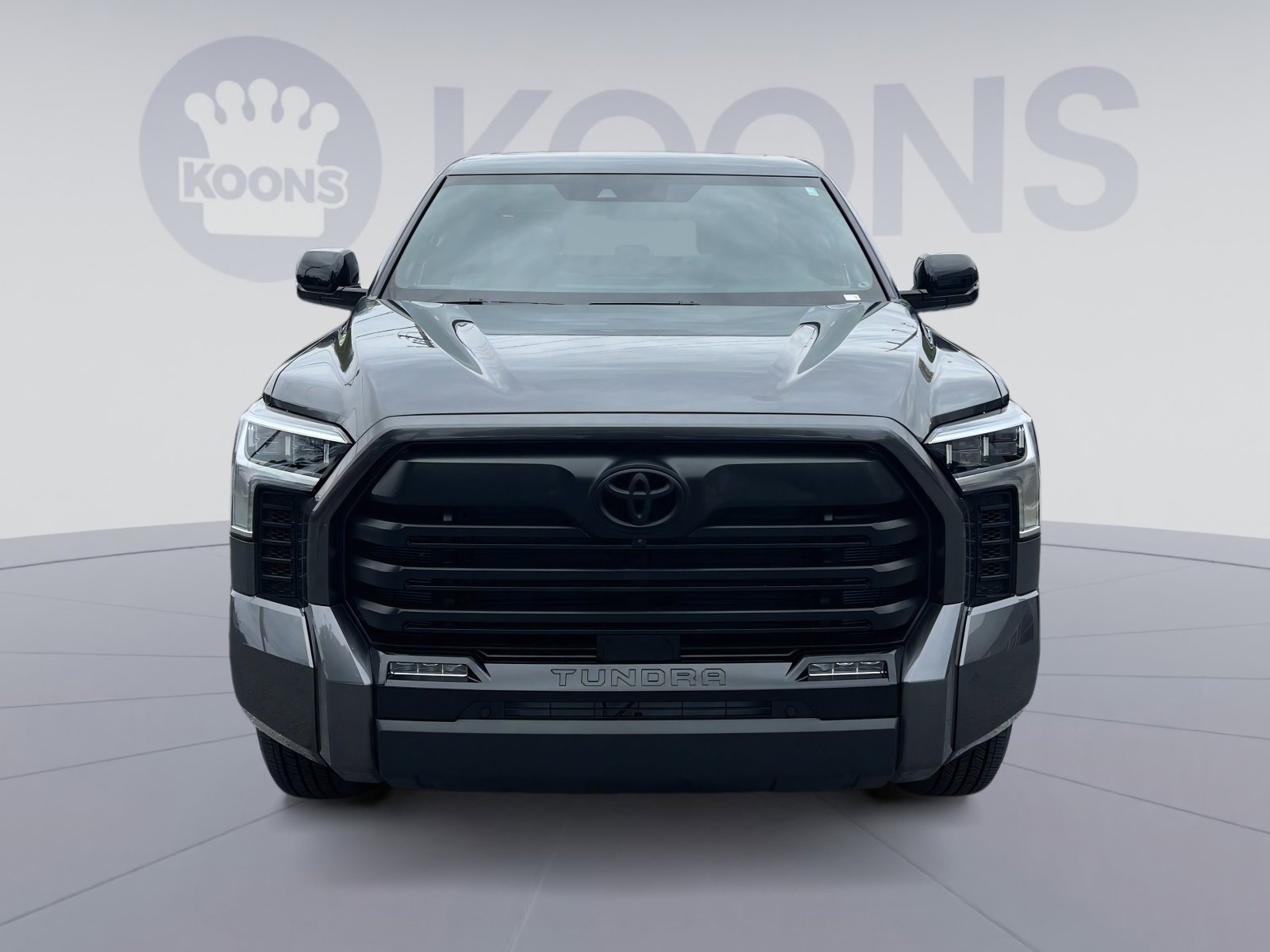 Used 2025 Toyota Tundra Limited AWD/4WD image 19