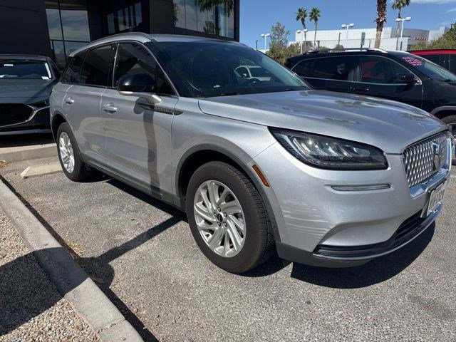 Used 2020 Lincoln Corsair FWD image 2