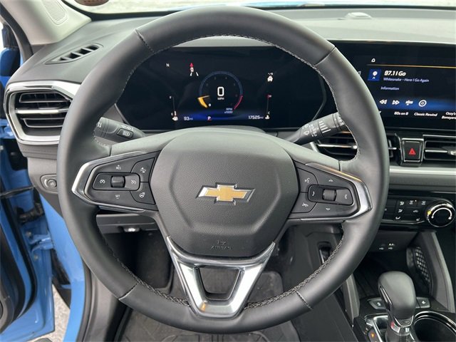 Used 2024 Chevrolet TrailBlazer LT w/ LT Cold Weather Package image 11