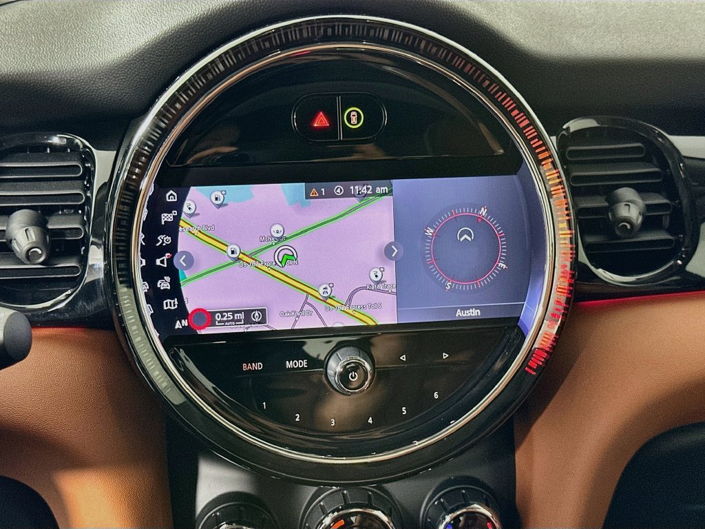 Used 2024 MINI Cooper SE FWD image 13