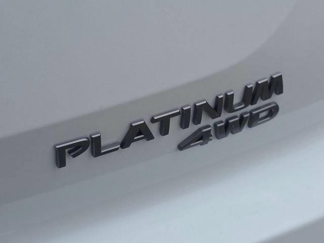 New 2026 Nissan Pathfinder Platinum w/ Accent Package AWD/4WD image 22