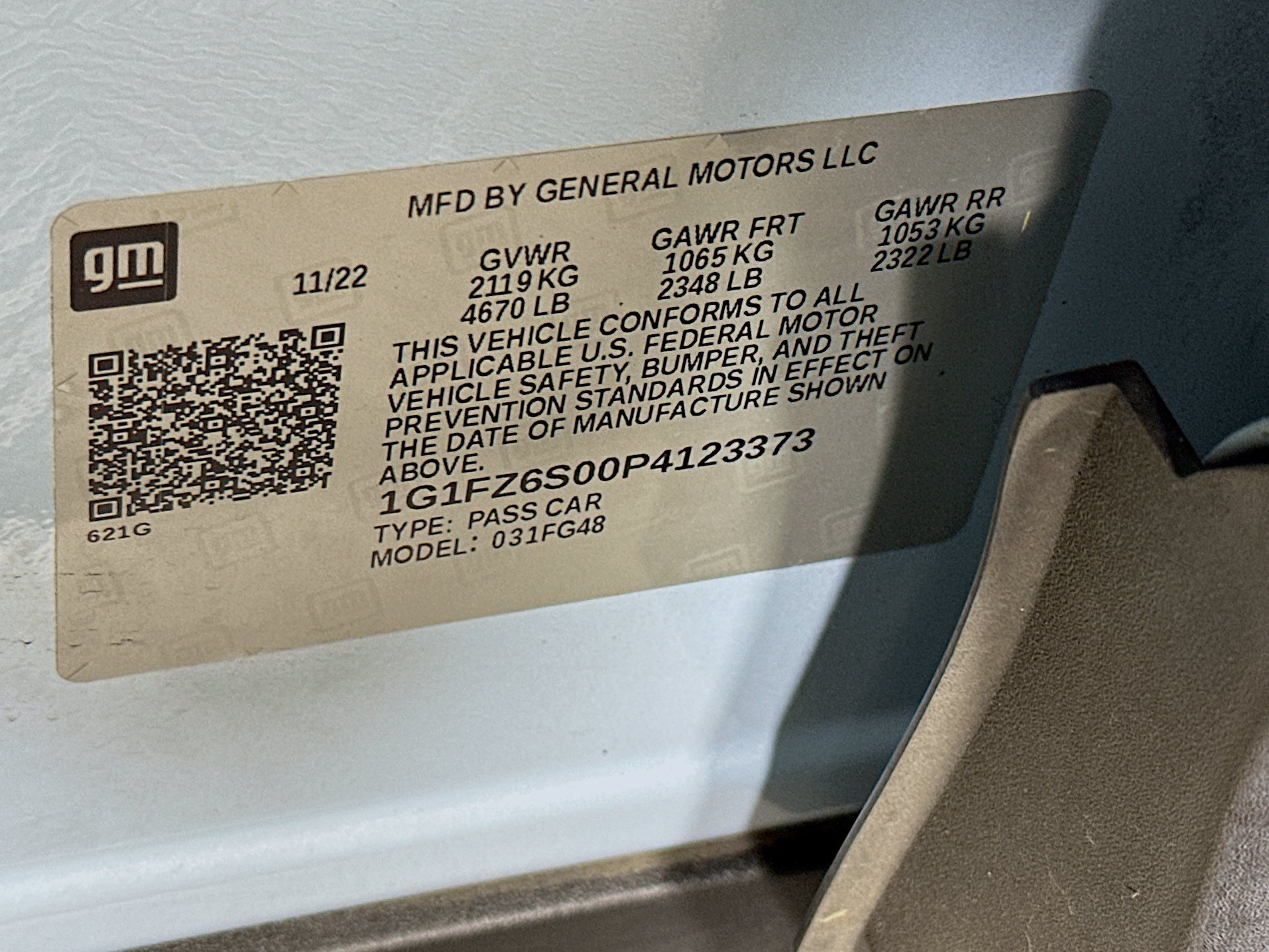 Used 2023 Chevrolet Bolt EUV Premier w/ Sun & Sound Package FWD image 12