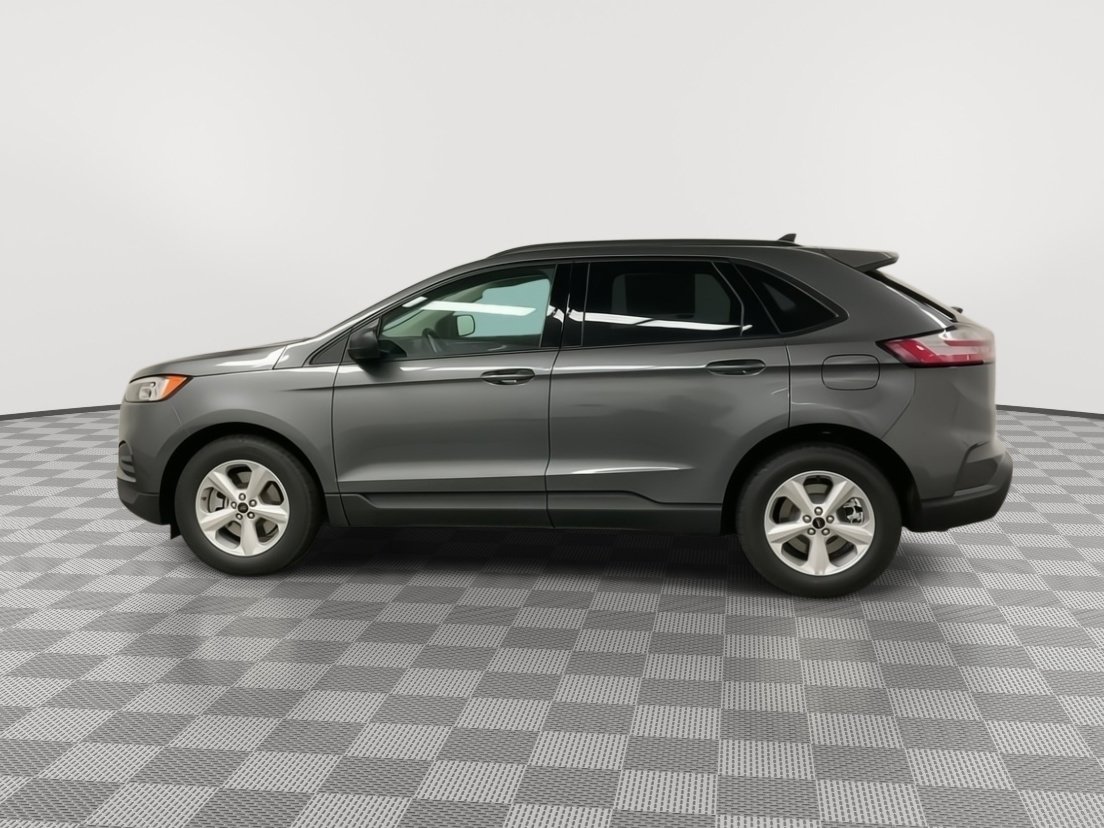 New 2024 Ford Edge SE image 32