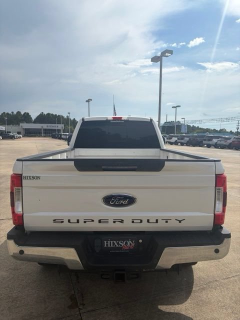 Used 2019 Ford F350 Lariat w/ Lariat Ultimate Package AWD/4WD image 4