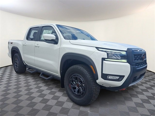 New 2025 Nissan Frontier PRO-4X w/ Pro Convenience Package