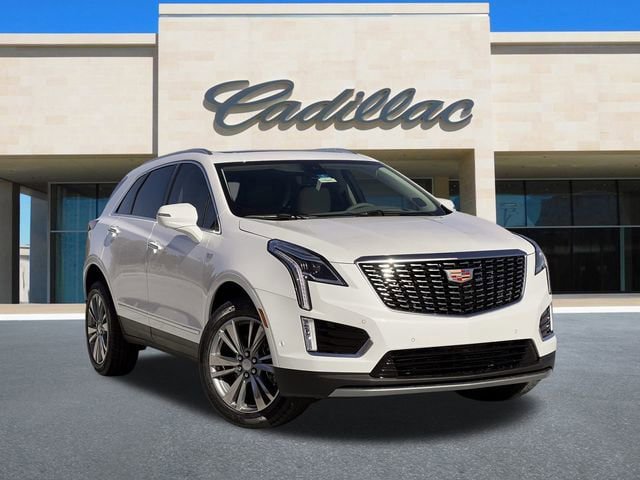 New 2026 Cadillac XT5 Premium Luxury image 2