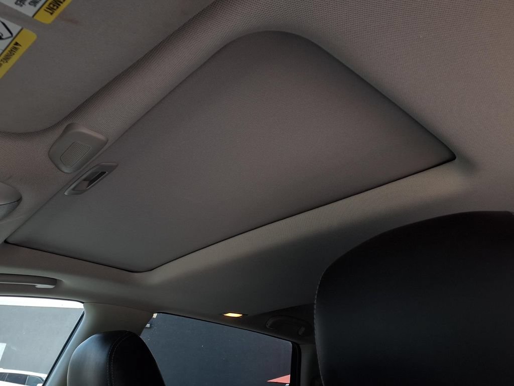 Used 2019 INFINITI QX60 Luxe w/ Essential Package AWD/4WD image 20