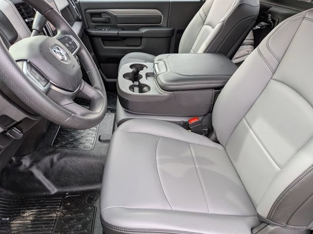 New 2026 RAM 5500 Tradesman AWD/4WD image 16