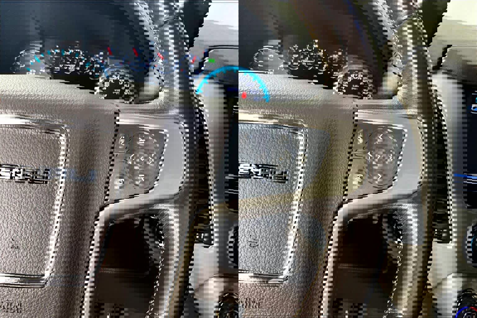 Used 2019 GMC Yukon XL Denali w/ Denali Ultimate Package AWD/4WD image 23