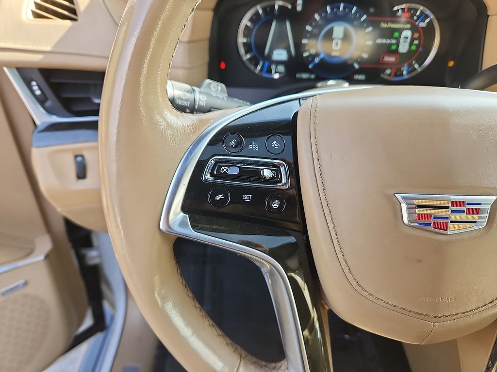 Used 2019 Cadillac Escalade Platinum image 24