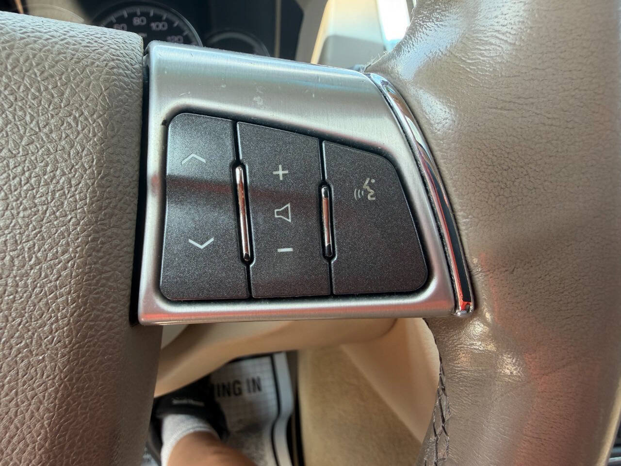 Used 2008 Cadillac STS V8 AWD w/ Preferred Equipment Group image 21