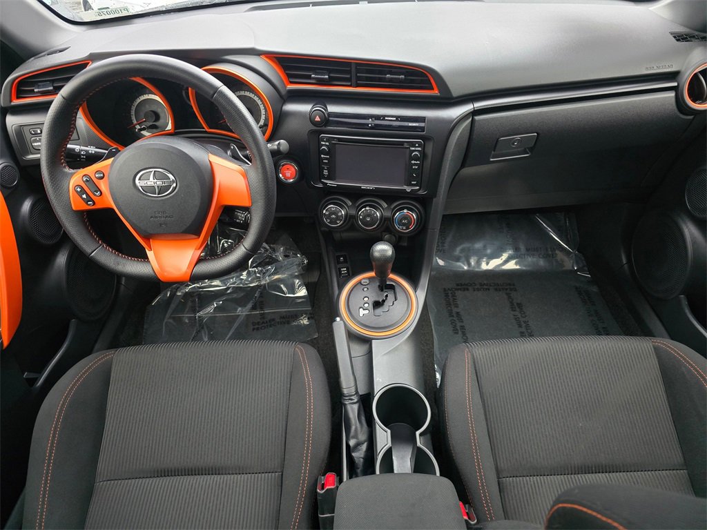 Used 2015 Scion tC image 17