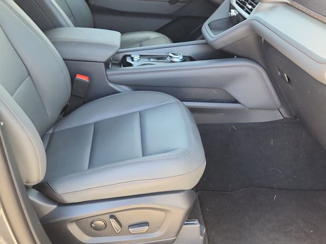 Used 2026 Ford Explorer Active w/ Active Comfort Package image 13