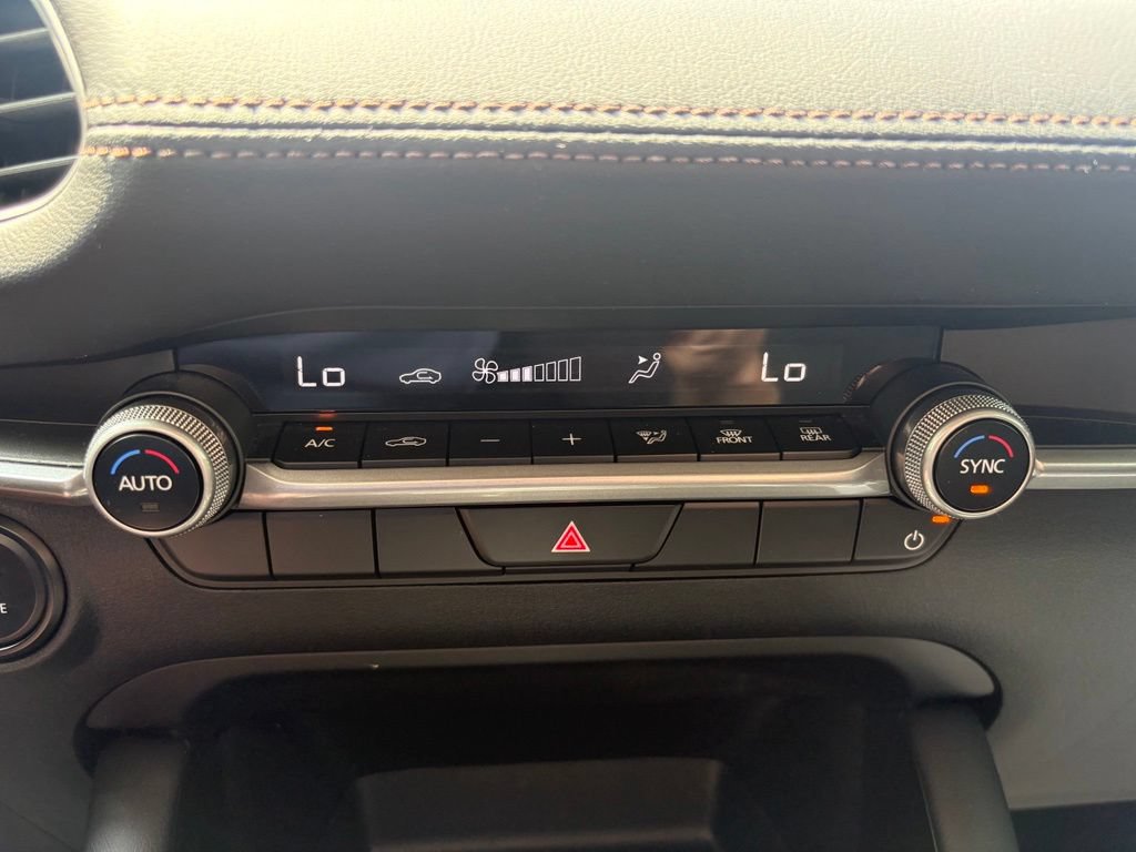 Used 2025 MAZDA MAZDA3 s FWD image 22