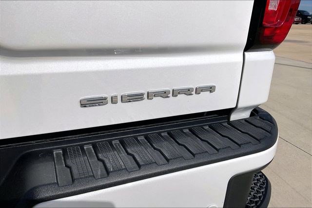 Used 2023 GMC Sierra 1500 Denali Ultimate image 8