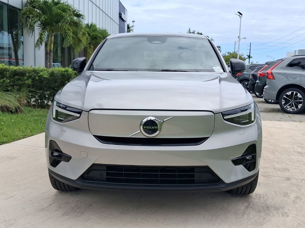 Used 2023 Volvo C40 P8 Recharge Ultimate w/ Protection Package Premier AWD/4WD video 2