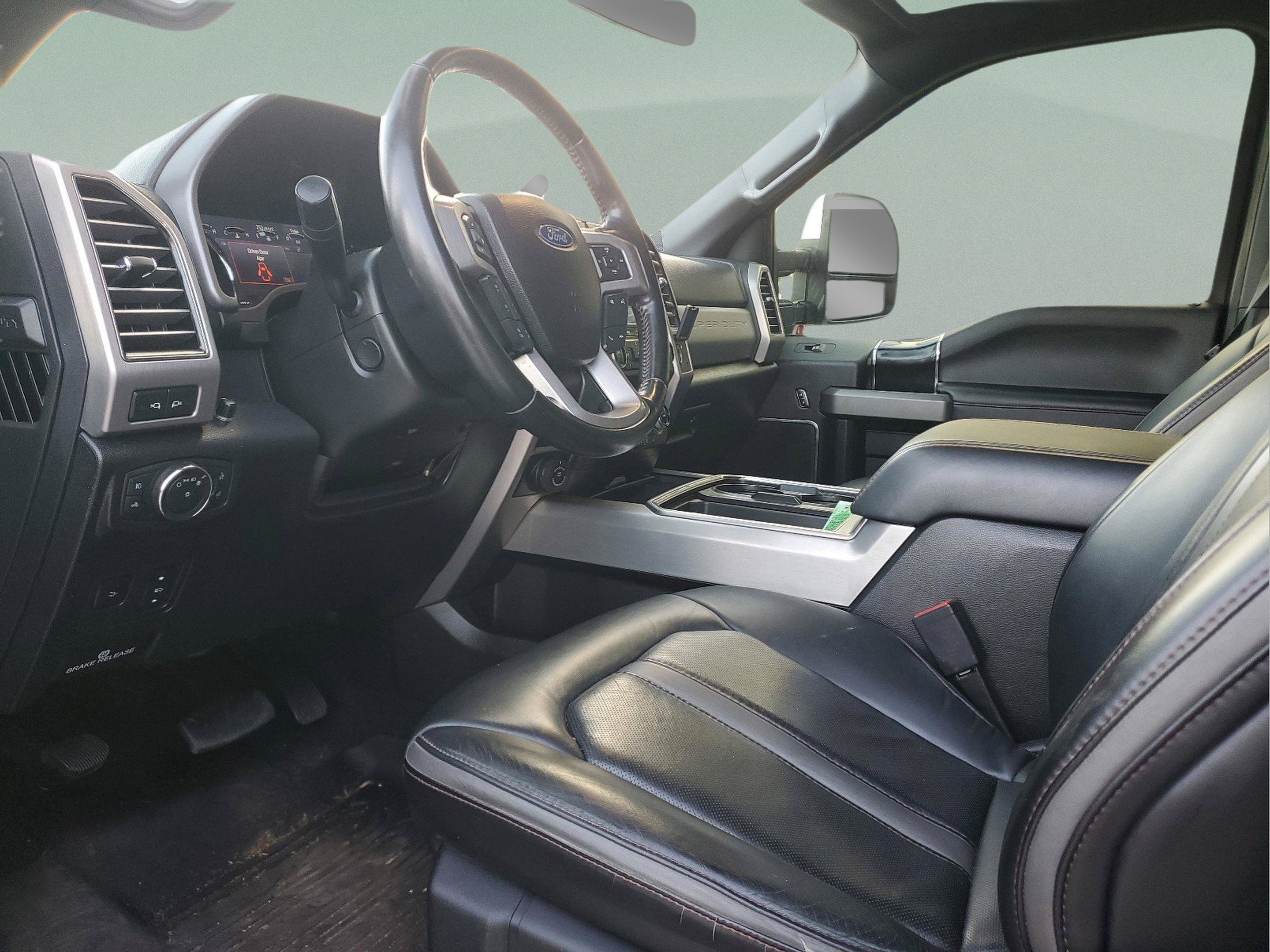 Used 2021 Ford F350 Platinum w/ Tremor Off-Road Package AWD/4WD image 14