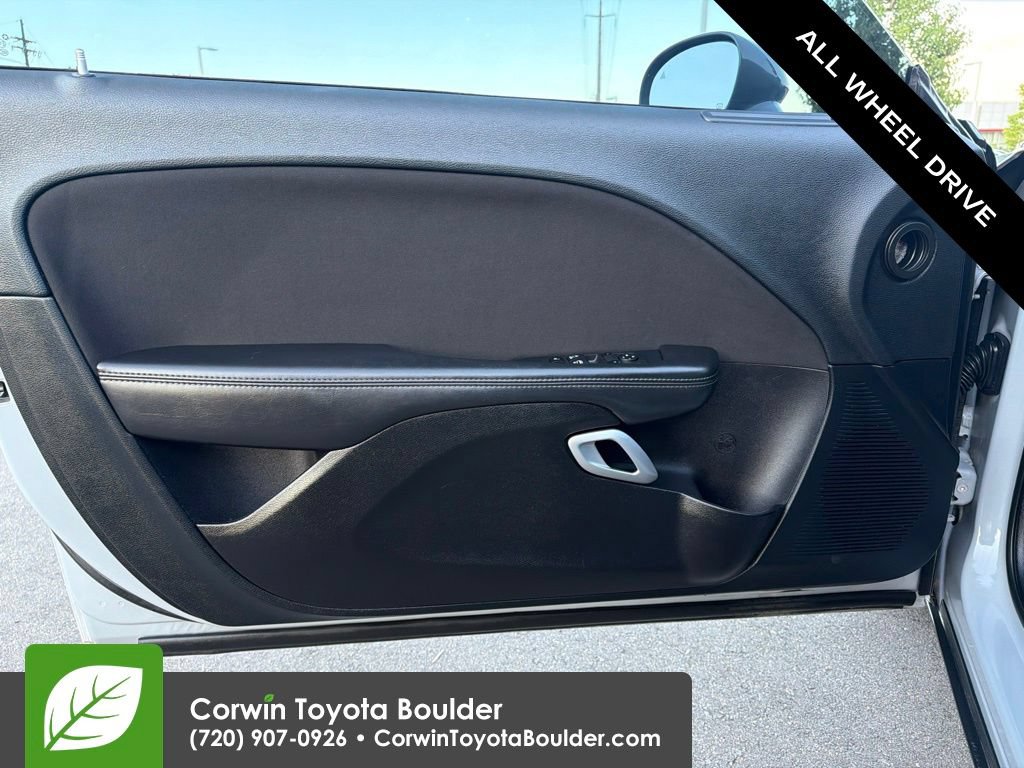 Used 2022 Dodge Challenger SXT w/ Driver Convenience Group AWD/4WD image 17