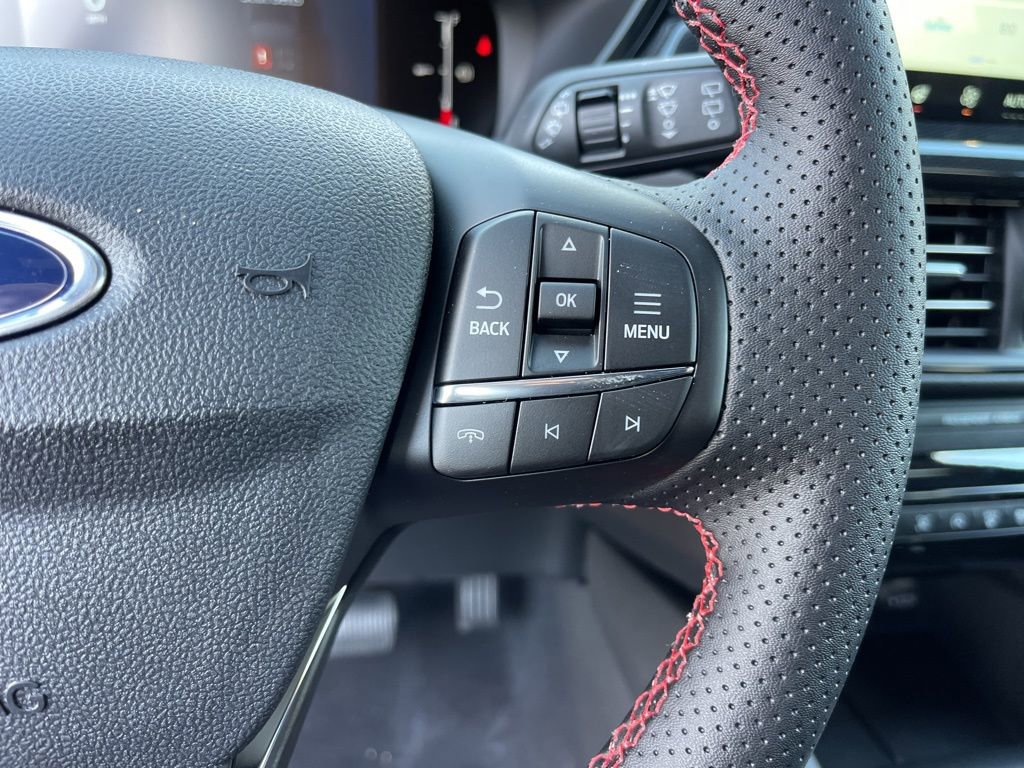 New 2026 Ford Escape ST-Line w/ Tech Pack #1 image 15