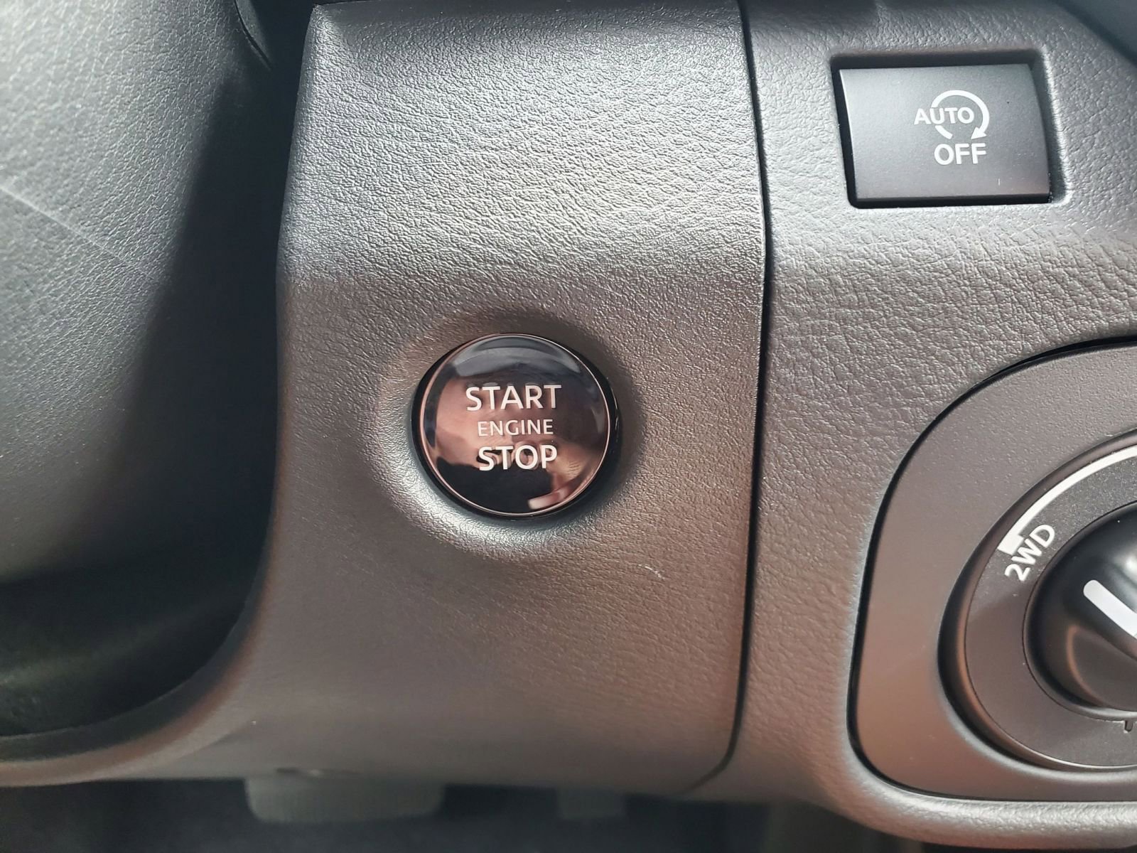 New 2026 Nissan Frontier PRO-4X w/ Pro-4x Convenience Package AWD/4WD image 22