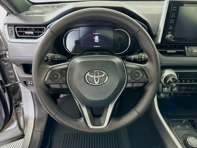 Used 2021 Toyota RAV4 XSE AWD/4WD image 12