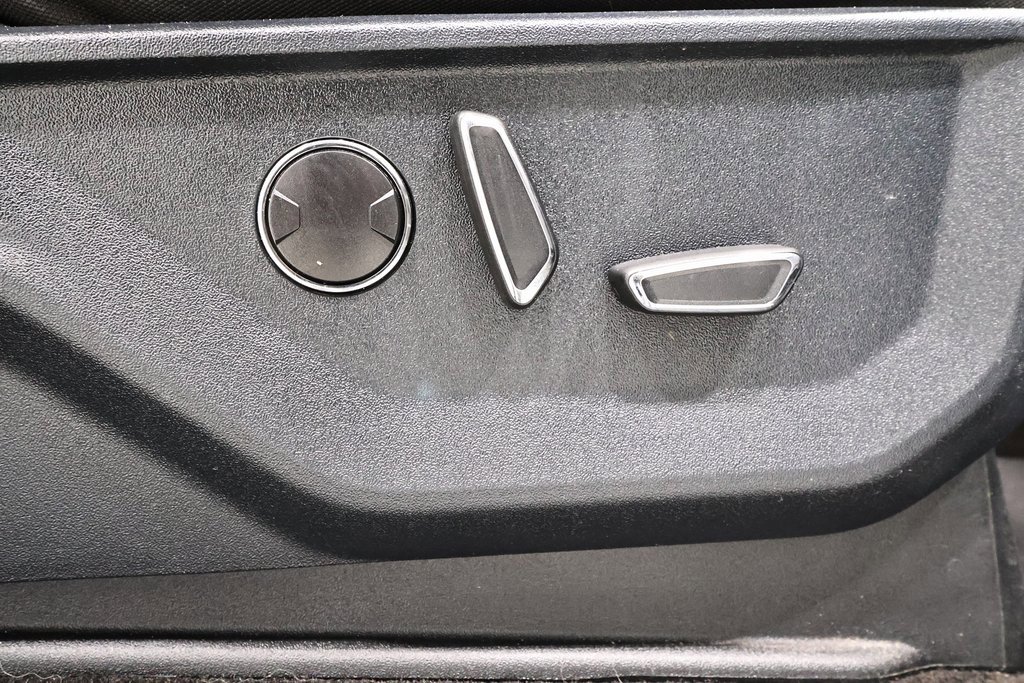 Certified 2021 Ford F150 XLT w/ Equipment Group 302A High image 19