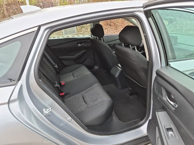 Used 2023 Honda Accord EX image 14