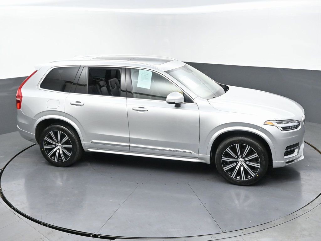 Used 2022 Volvo XC90 T8 Inscription image 48